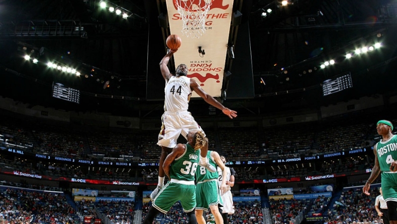 Κάρφωμα αλά... Βινς Κάρτερ, ο Χιλ! (vid)