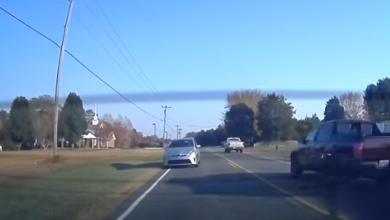 Η επιτάχυνση τον έσωσε (video)