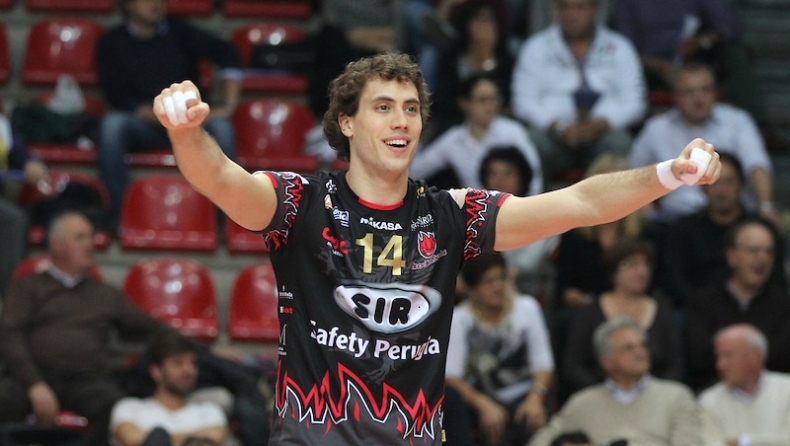 Αποθεώθηκε στην επιστροφή του ο Ατανασίεβιτς (vid)