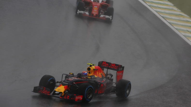 Oδηγός της ημέρας ο Φερστάπεν