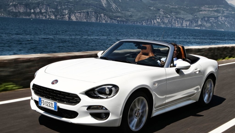 Σπαγγέτι και σούσι στο Fiat 124 Spider