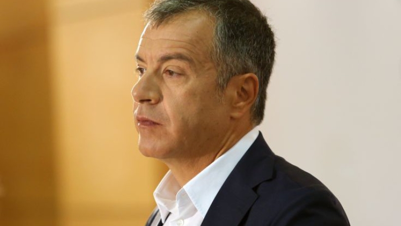 Το Ποτάμι καλεί ΝΔ και ΠΑΣΟΚ σε πρόταση μομφής για τον Ζουράρι