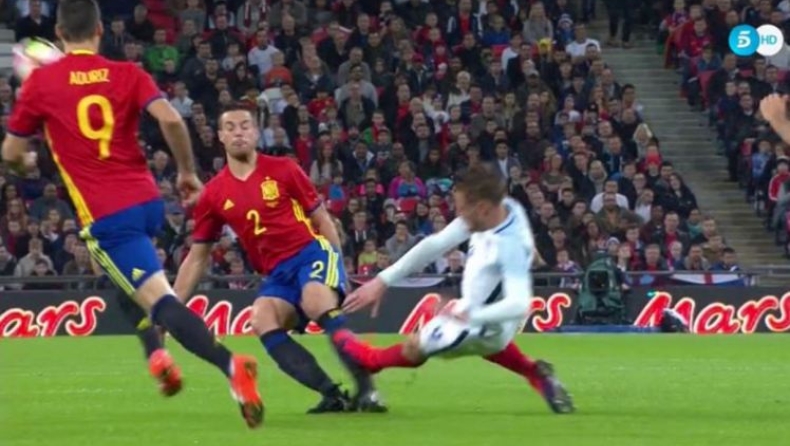 «Δολοφονικό» τάκλιν του Βάρντι