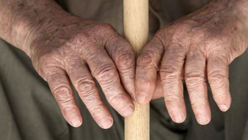 Αγρίνιο: Χειροπέδες σε 95χρονο για ασέλγεια σε ανήλικο