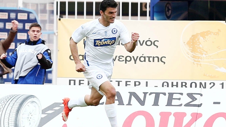 Μόνο ο Λαζαρίδης