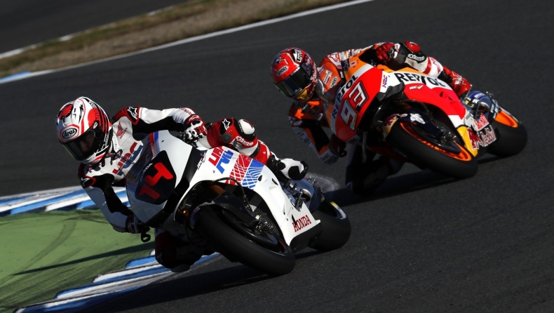 Στους δύο τροχούς ο Αλόνσο (pics)