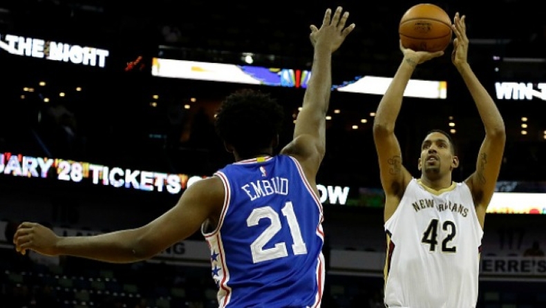 Σίξερς - Πέλικανς 93-108 (vid)