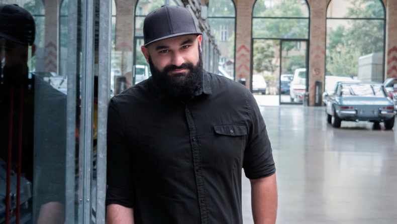 Στην Genesis ο σχεδιαστής της Chiron