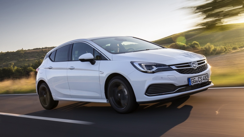 «Αυτόματος πιλότος» στο Opel Astra