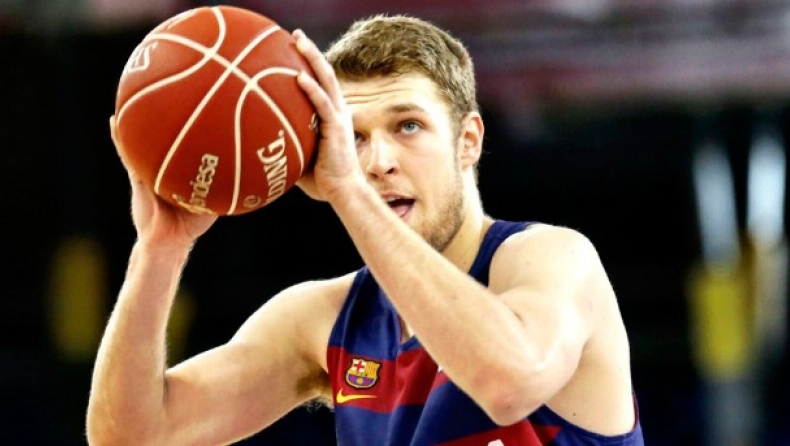 Μπαρτσελόνα - Νταρουσάφακα 82-77 (vids)