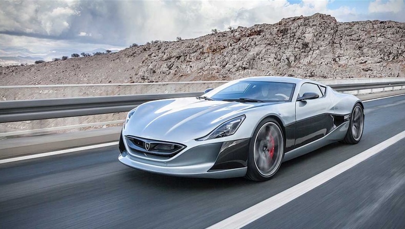 Κροατικό supercar διασύρει Porsche και Ferrari (video)