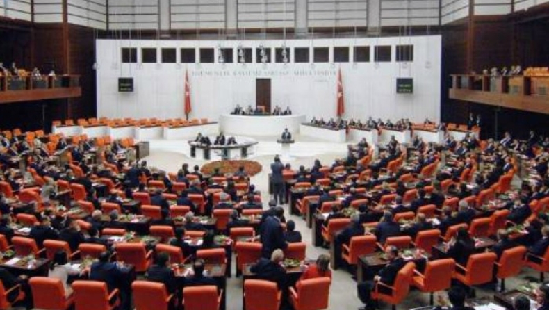 Σουλτάνος και με τη... βούλα ο Ερντογάν με το νέο Σύνταγμα