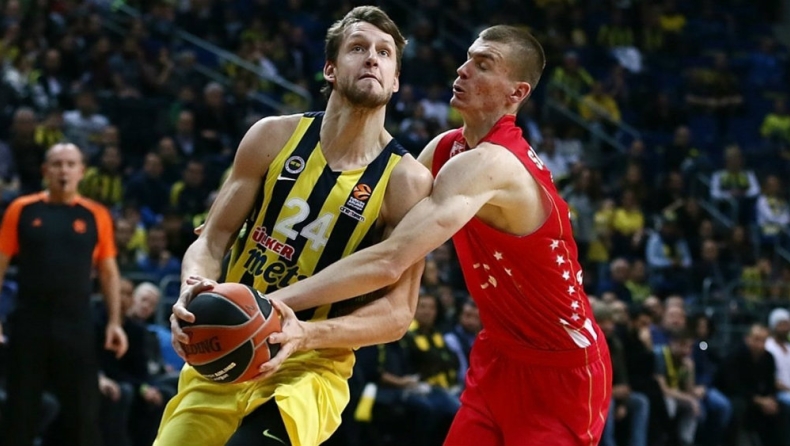 Alley-oop κάρφωμα μετά το τζάμπολ ο Βέσελι! (vid)