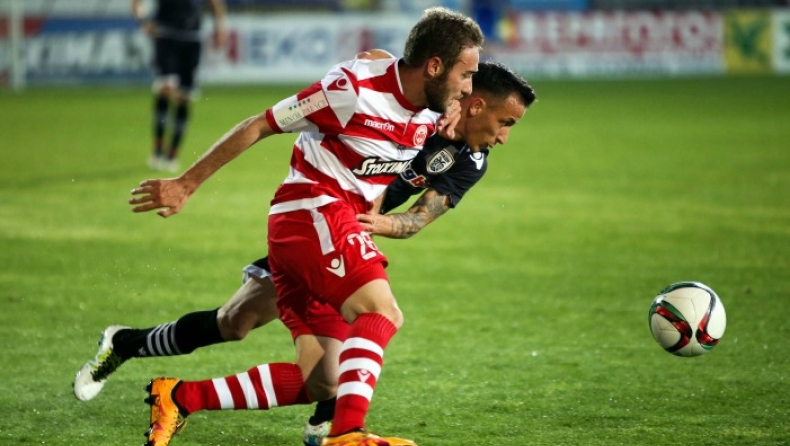 Νοκ άουτ Ντίνας, Καρυπίδης