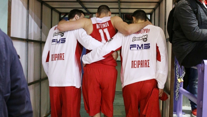 Παίζει ο Μιλουτίνοφ με Μπαρτσελόνα!