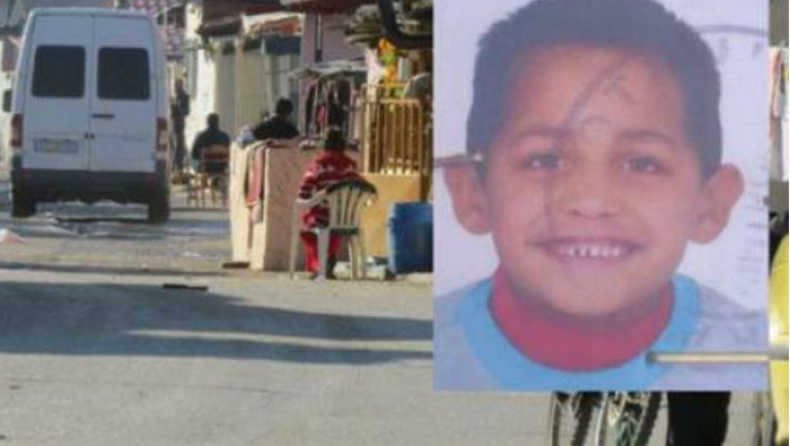 «Εγώ θα τον μαχαιρώσω», λέει η μάνα του 6χρονου (vid)