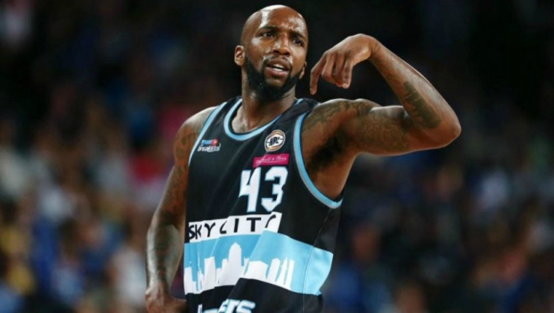 Απίστευτη ασίστ του Ντίλαρντ στο πρωτάθλημα Ωκεανίας! (vid)