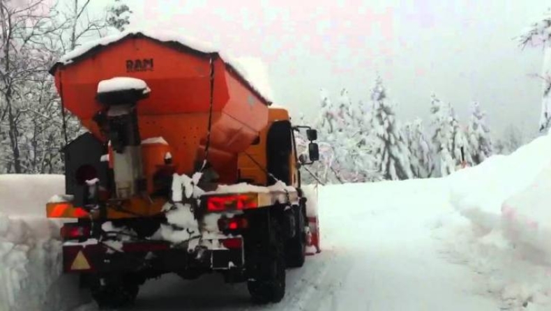 Πέθανε χειριστής εκχιονιστικού την ώρα που «άνοιγε» το δρόμο