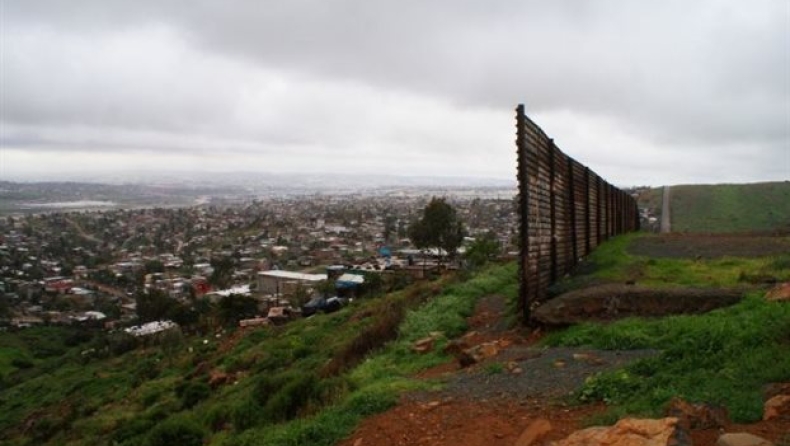 Εμπορικός πόλεμος Μεξικού-ΗΠΑ για το τείχος του Τραμπ