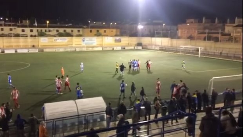 Διαιτητής... μποξέρ στην Ισπανία! (vid)