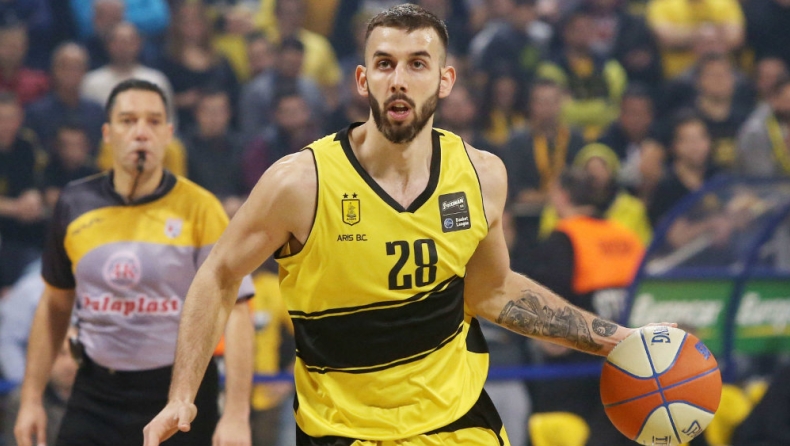 Γιάνκοβιτς: «Εγώ ήμουν στον πάγκο» (pic)