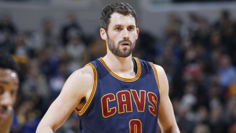 Έξι εβδομάδες εκτός ο Λοβ!