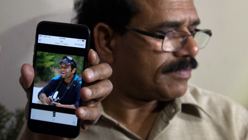 Πεζοναύτης φώναξε «φύγετε απ’ τη χώρα μου» και σκότωσε Ινδό σε μπαρ