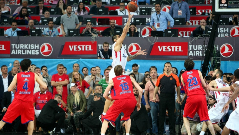 Κορυφαίο buzzer beater το πεταχτάρι του Πρίντεζη! (vids)