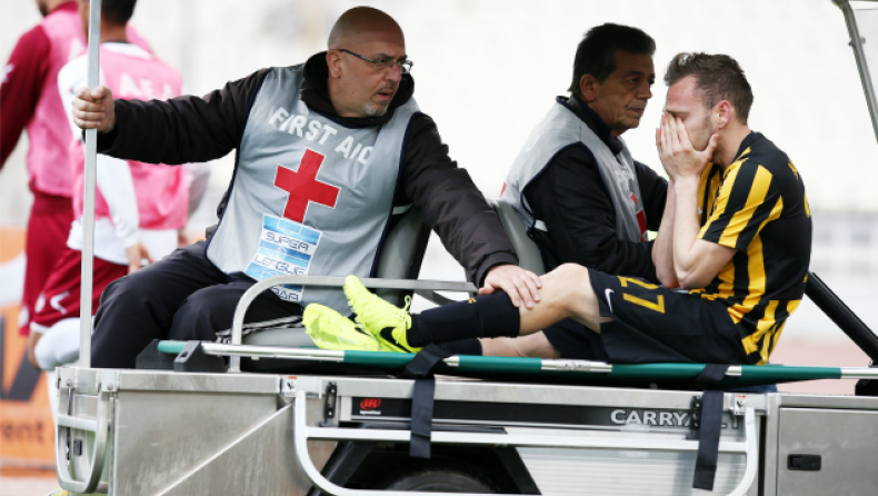 Νοκ άουτ ο Μπακάκης