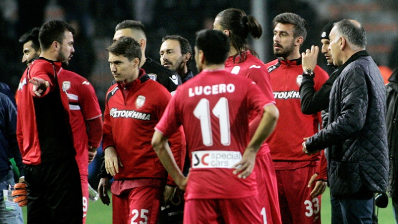 Τούμπα: Αποδοκίμαζαν τον… Καρατζαφέρη!