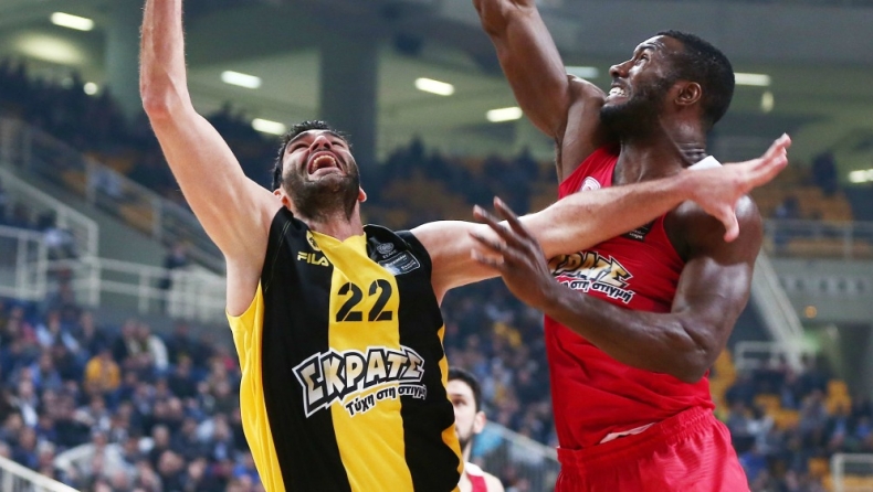 Νέο... μήνυμα από τον Γιανγκ (pic)