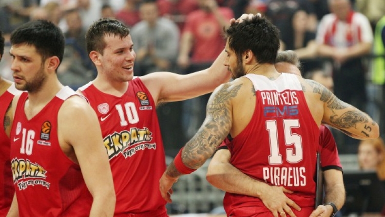 Έτσι είδαν το... πεταχτάρι από την εξέδρα (vid)