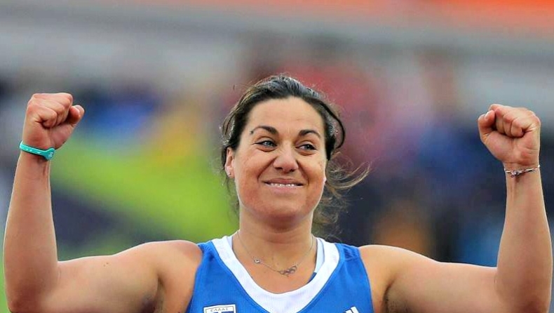 Στη Κερατέα η Αναγνωστοπουλου