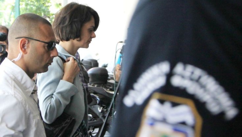 «Το ΔΝΤ υποχωρεί σταδιακά στους αριθμούς»