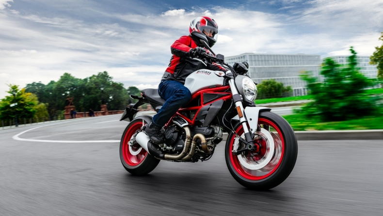 Το υπέροχο «τέρας» της Ducati (video)