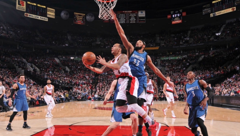 Μαγική ντρίπλα του Ναπίερ και... ασίστ! (vid)