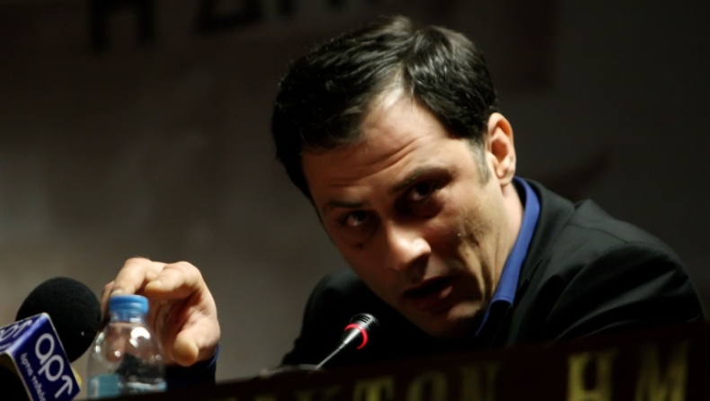 Επιμένει ο Βασιλόπουλος ότι δεν έχει τα χαρτιά για το γήπεδο! (pics)