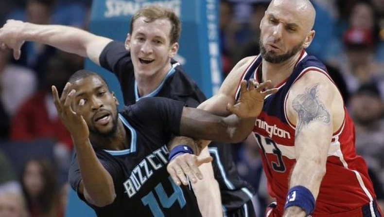 Χόρνετς - Ουίζαρντς 98-93