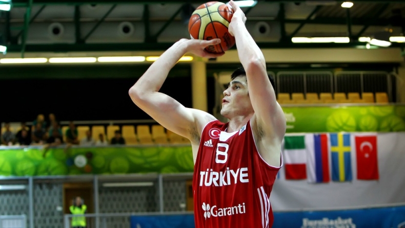 Αμφίβολος για το Eurobasket o Ιλιασόβα (pic)