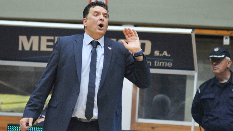 Αγγέλου: «Συγχαρητήρια αλλά... ντροπή»