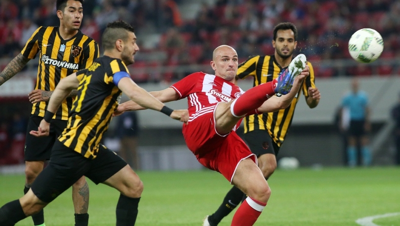 Κατά τα άλλα... ποδόσφαιρο