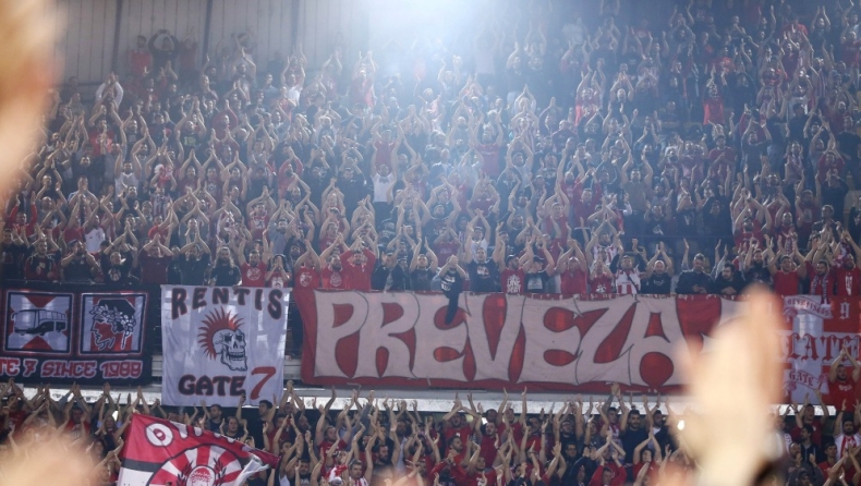 Ο κόσμος έδωσε την δική του... παράσταση στο ΣΕΦ! (vid)