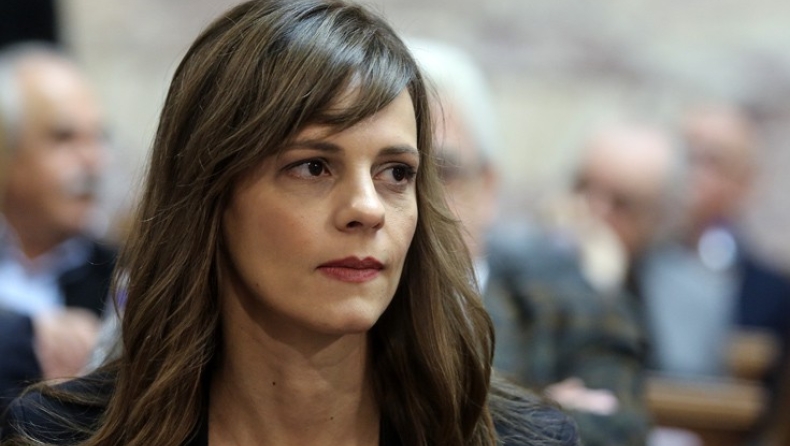 Αχτσιόγλου: Επιδότηση 1.000 ευρώ για ενοίκια