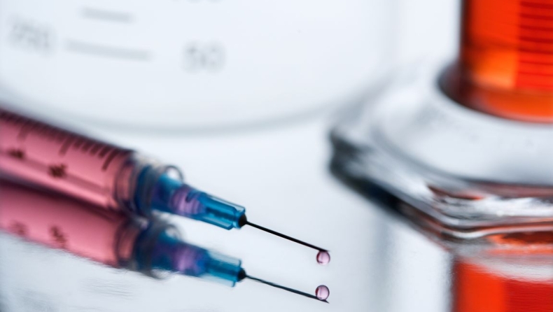 Δώδεκα... μύθοι για τα εμβόλια