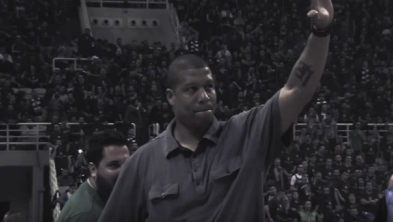 H πρεμιέρα των playoffs σε... slow motion (vid)