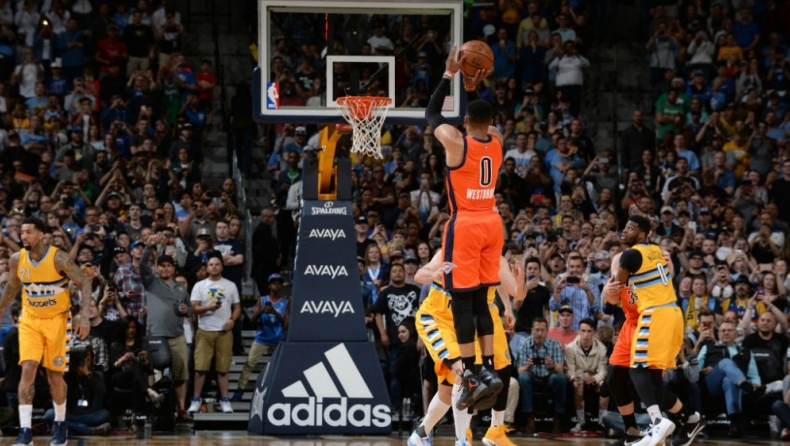 Ο φοβερός και τρομερός Ουέστμπρουκ κυριάρχησε και στο ΤΟΡ-10 (vid)