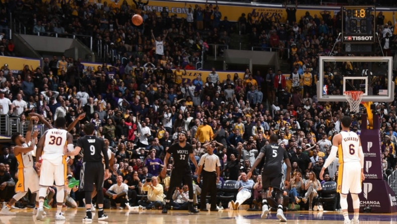 Λέικερς - Τίμπεργουλβς 110-109