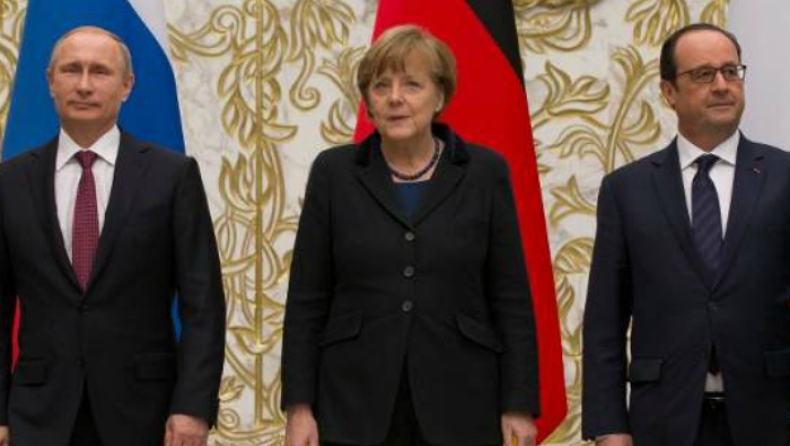 Τηλεφωνική επαφή Πούτιν - Ολάντ - Μέρκελ