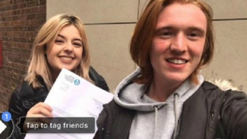 O καλύτερος της φίλος ανακάλυψε πως ήταν αδελφός της (pics)