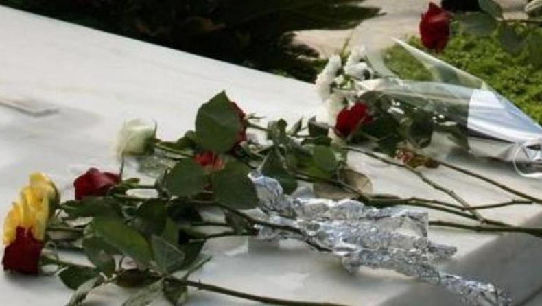 Έκανε ψεύτικη κηδεία για να δει πόσοι θα τον... κλάψουν! (pic)